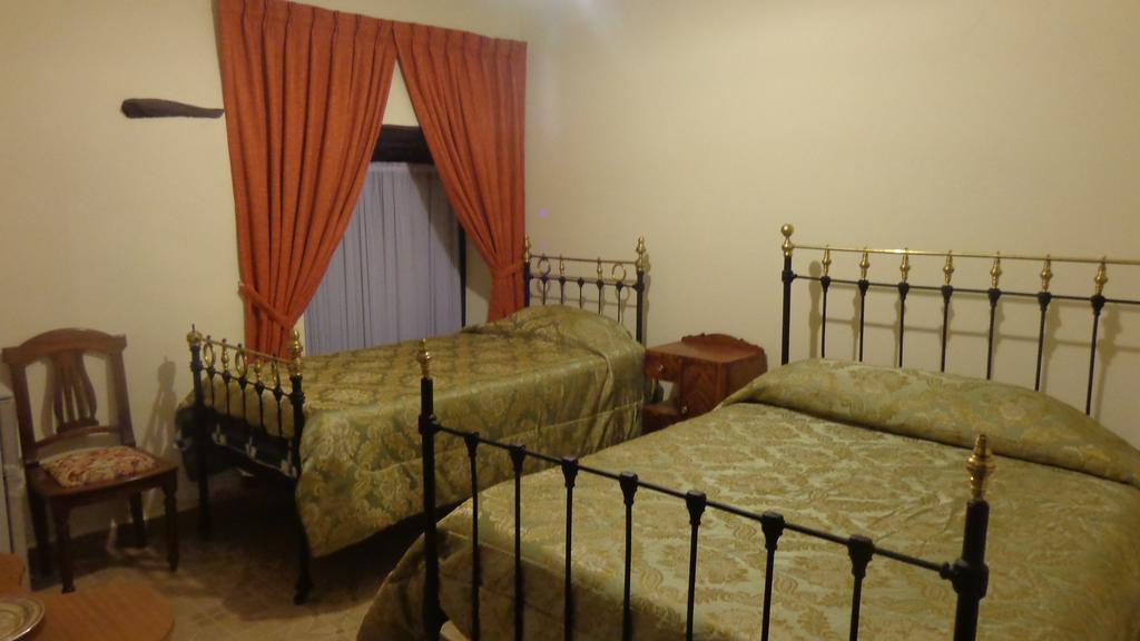 Casa Solariega Hostal B&B Sucre Pokoj fotografie